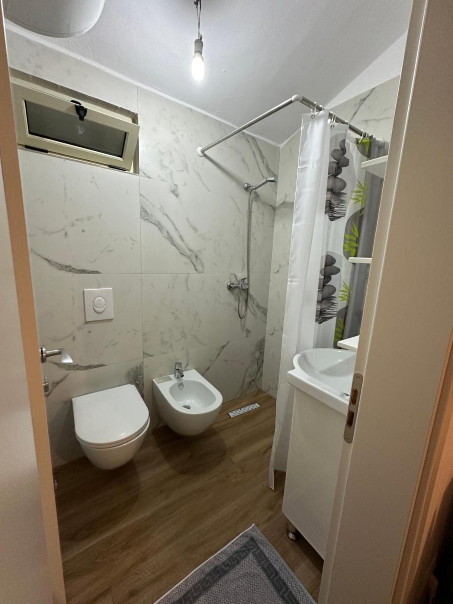 Apartamento Teo's Golem (Tirana)